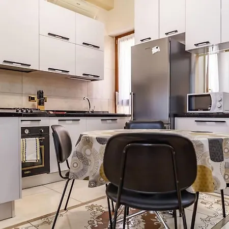 S. Felice 92, Vintage Flat Appartement *